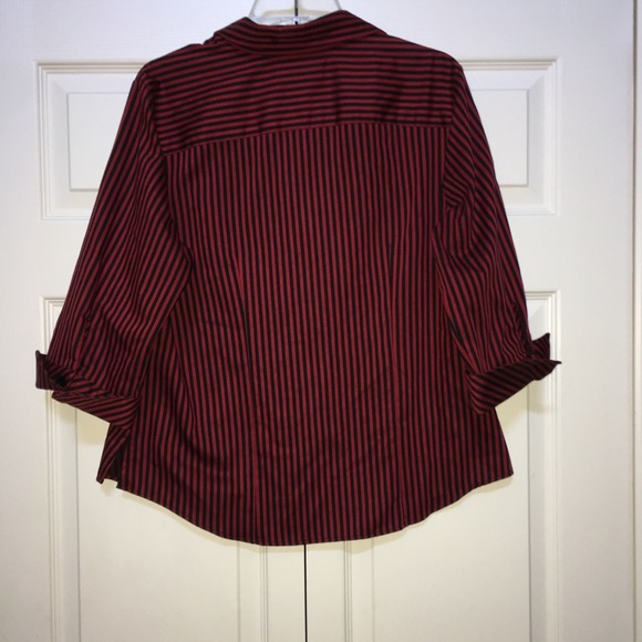 WRINKLE FREE STRIPED CUTE & COMFORTABLE TOP - Picture 5 of 6